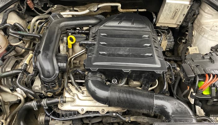 2020 Volkswagen Vento HIGHLINE 1.0L TSI, Petrol, Manual, 72,576 km, Engine View