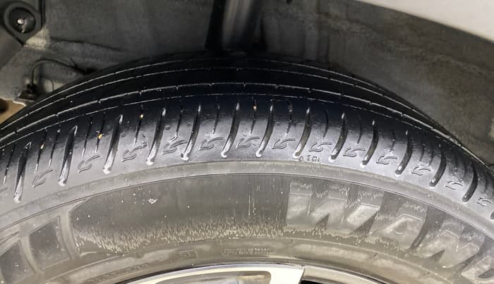2021 KIA SONET HTX 1.0 IMT, Petrol, Manual, 60,596 km, Right Rear Tyre Tread