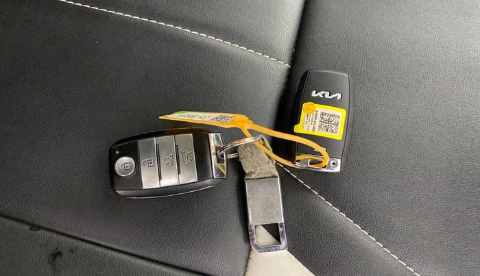2021 KIA SONET HTX 1.0 IMT, Petrol, Manual, 60,596 km, Key Close Up