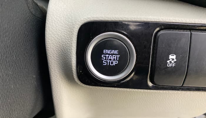 2021 KIA SONET HTX 1.0 IMT, Petrol, Manual, 60,596 km, Keyless Start/ Stop Button