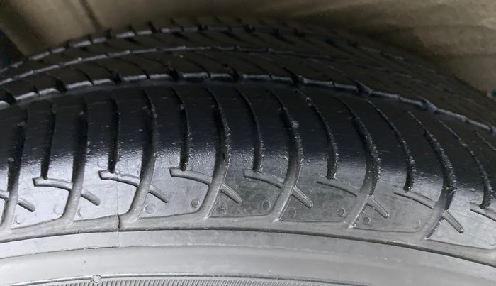 2019 Maruti New Wagon-R VXI 1.0, Petrol, Manual, 12,936 km, Right Rear Tyre Tread