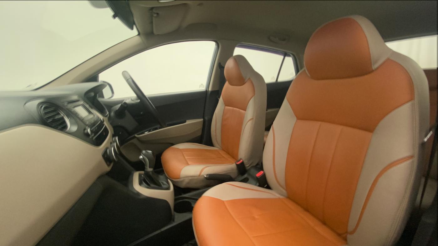 2016 Hyundai Grand i10 ASTA AT 1.2 KAPPA VTVT, Petrol, Automatic, 70,453 km, Right Side Front Door Cabin