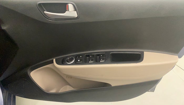 2016 Hyundai Grand i10 ASTA AT 1.2 KAPPA VTVT, Petrol, Automatic, 70,453 km, Driver Side Door Panels Control