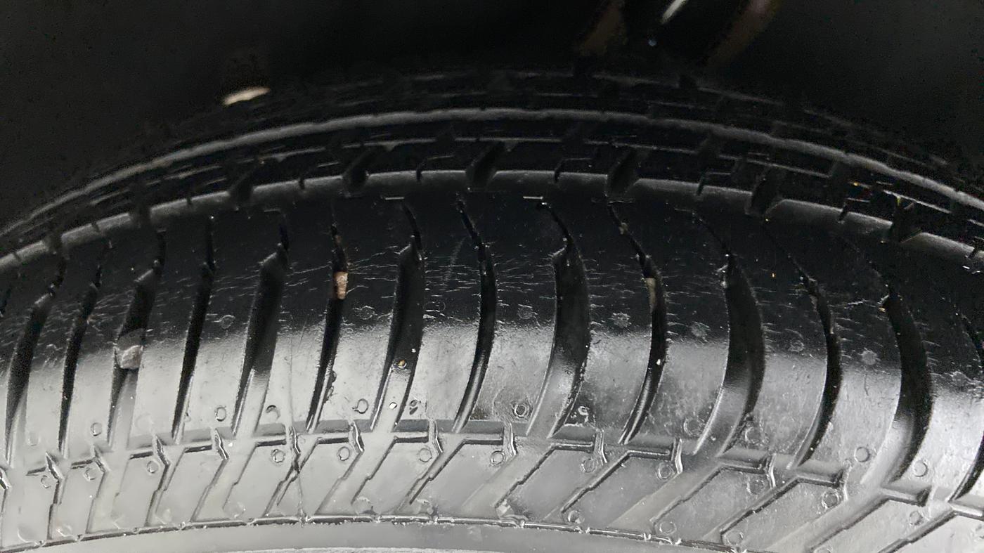 2018 Ford Ecosport 1.5TITANIUM TDCI, Diesel, Manual, 33,453 km, Right Rear Tyre Tread