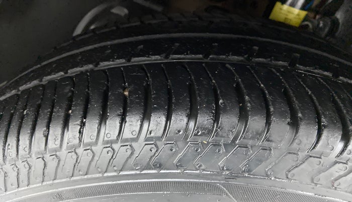 2018 Ford Ecosport 1.5TITANIUM TDCI, Diesel, Manual, 33,453 km, Left Front Tyre Tread