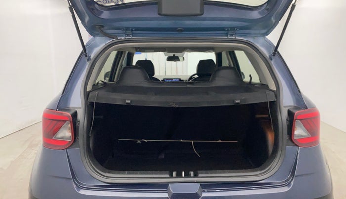 2021 Hyundai VENUE S 1.2, Petrol, Manual, 52,272 km, Boot Inside