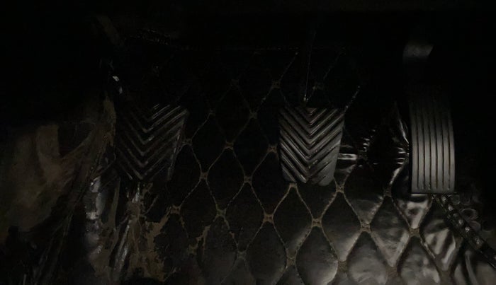 2021 Hyundai VENUE S 1.2, Petrol, Manual, 52,272 km, Pedals