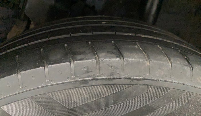 2021 Hyundai VENUE S 1.2, Petrol, Manual, 52,272 km, Left Rear Tyre Tread