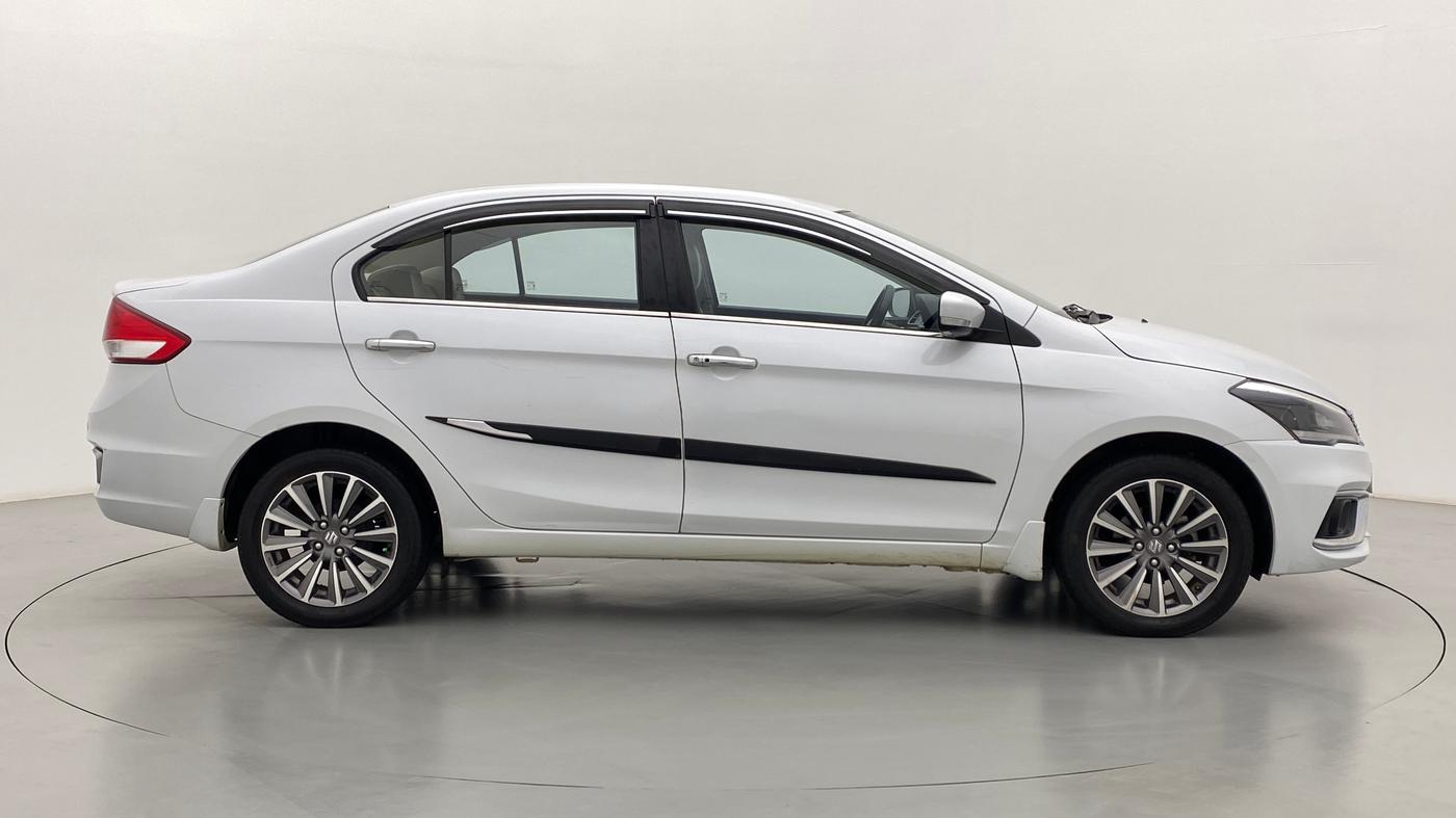 2018 Maruti Ciaz ALPHA 1.5 AT SHVS, Petrol, Automatic, 33,639 km, Right Side View