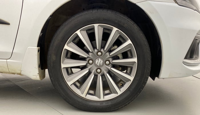 2018 Maruti Ciaz ALPHA 1.5 AT SHVS, Petrol, Automatic, 33,639 km, Right Front Wheel