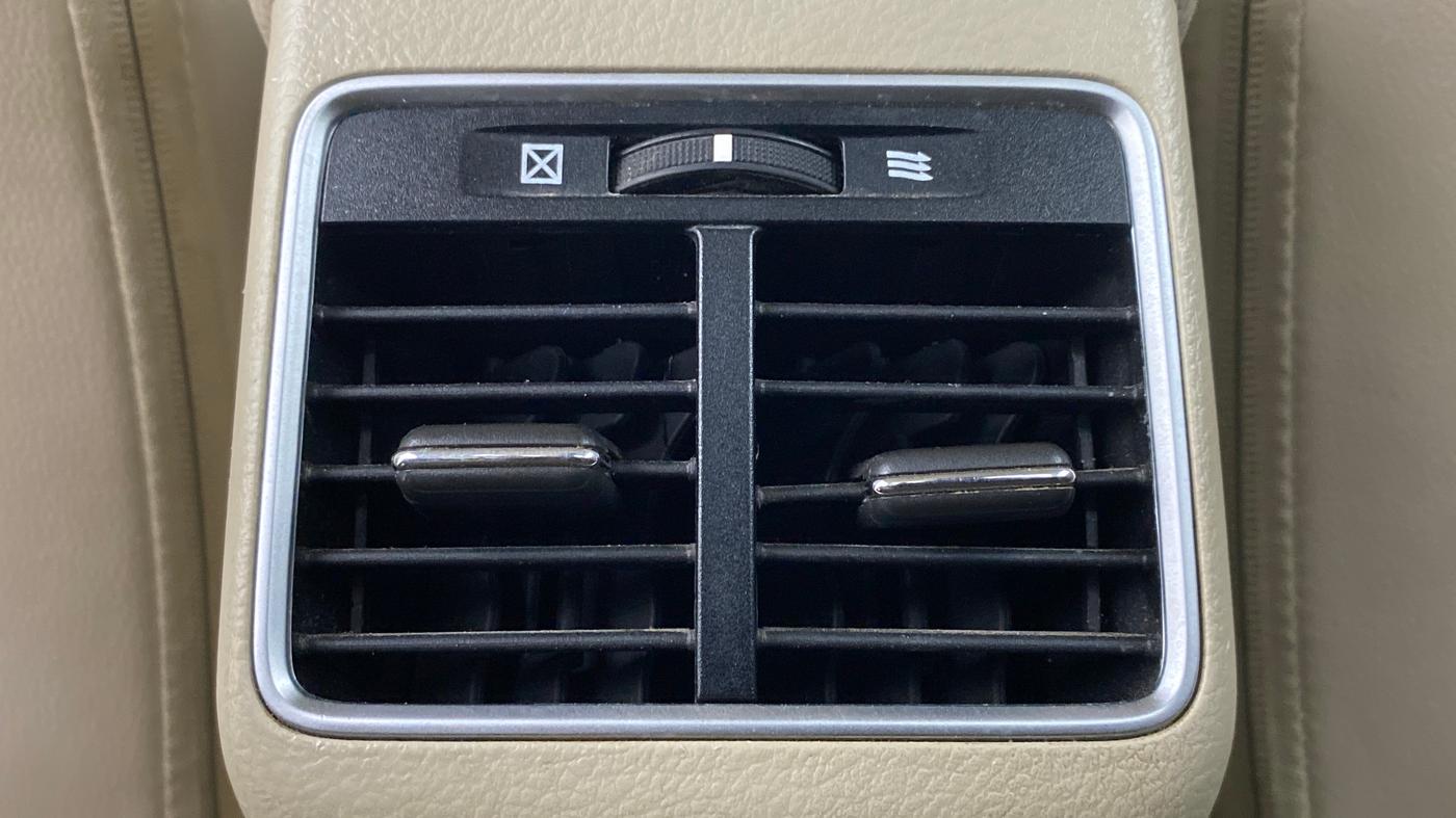 2018 Maruti Ciaz ALPHA 1.5 AT SHVS, Petrol, Automatic, 33,639 km, Rear AC Vents