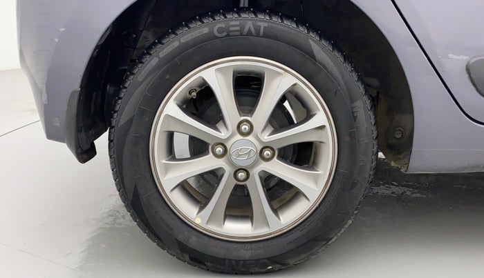 2016 Hyundai Grand i10 ASTA (O) AT 1.2 KAPPA VTVT, Petrol, Automatic, 45,279 km, Right Rear Wheel