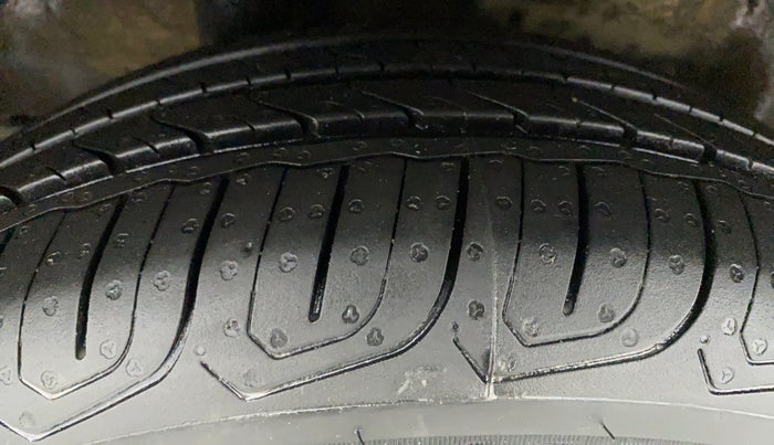 2017 Honda City V CVT, Petrol, Automatic, 43,462 km, Right Rear Tyre Tread