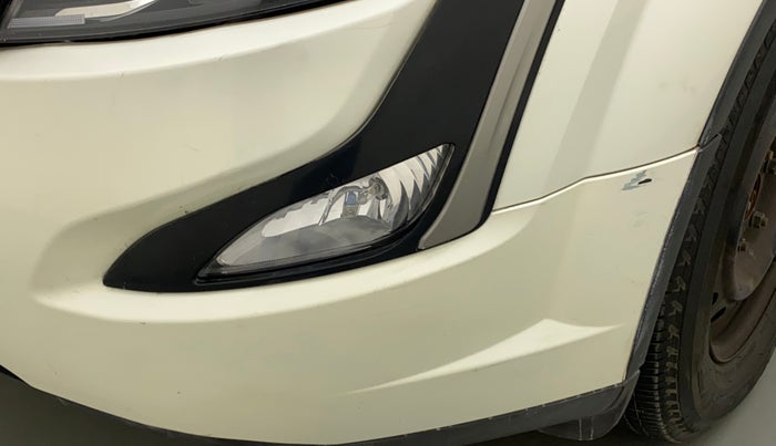 2020 Mahindra XUV500 W7 AT, Diesel, Automatic, 24,489 km, Front bumper - Minor scratches