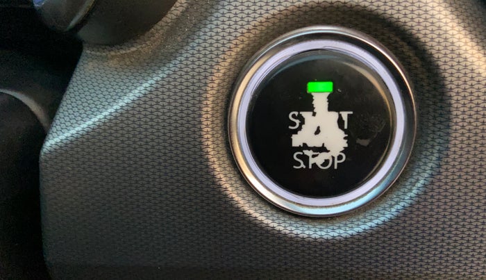 2021 Tata Harrier XZA PLUS 2.0L, Diesel, Automatic, 1,11,291 km, Keyless Start/ Stop Button