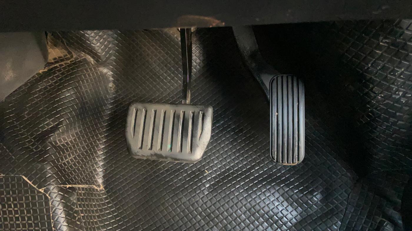 2021 Tata Harrier XZA PLUS 2.0L, Diesel, Automatic, 1,11,322 km, Pedals