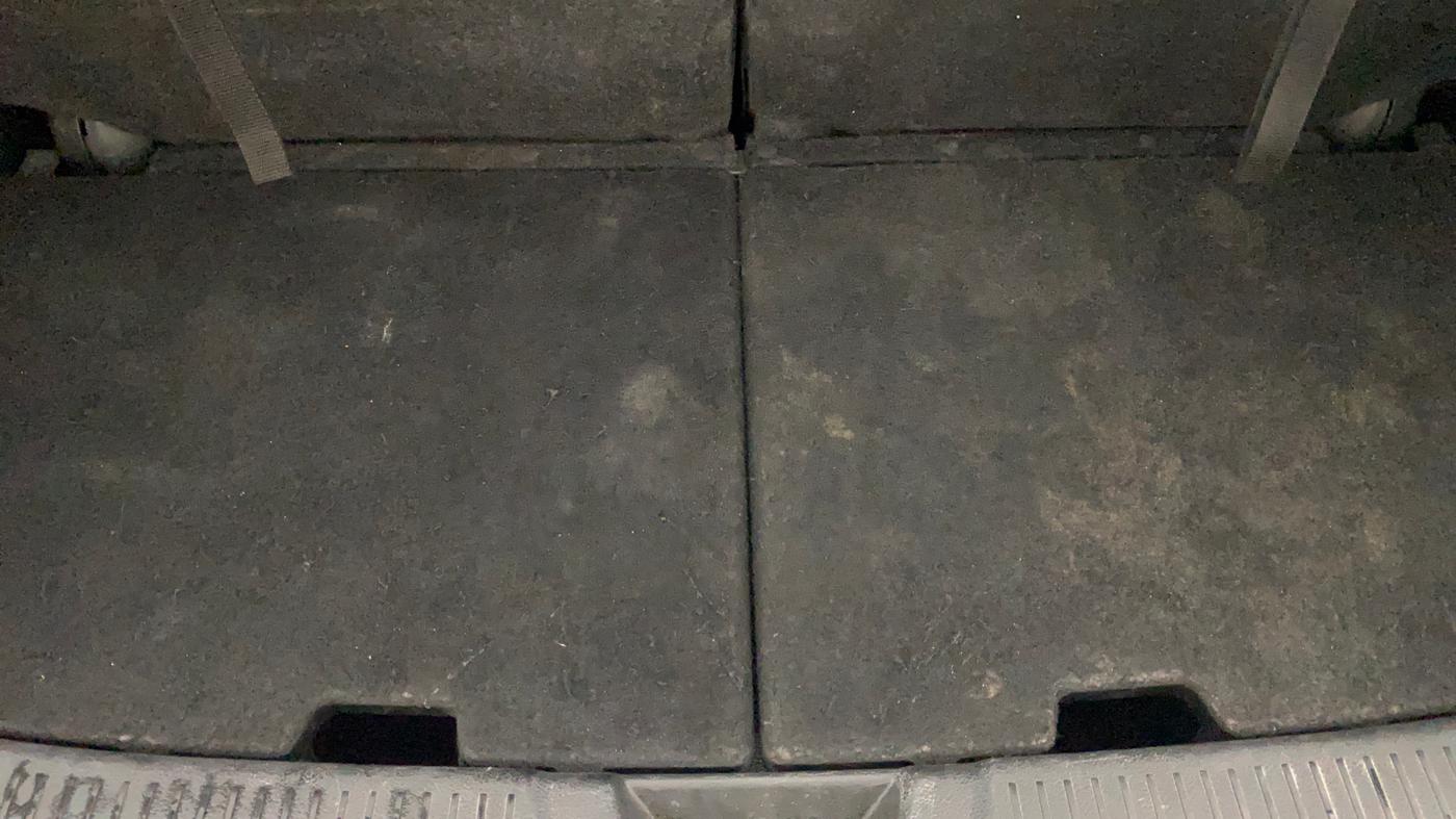 2021 Maruti XL6 ZETA AT, Petrol, Automatic, 80,867 km, Boot Inside