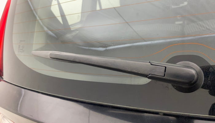 2021 Maruti XL6 ZETA AT, Petrol, Automatic, 80,803 km, Rear Wiper