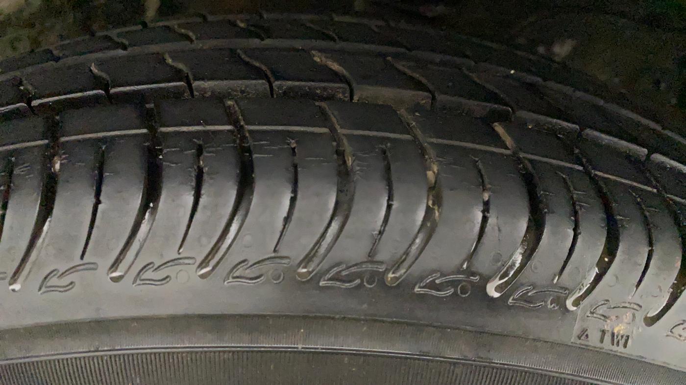 2020 Maruti S PRESSO VXI CNG, CNG, Manual, 5,866 km, Right Rear Tyre Tread