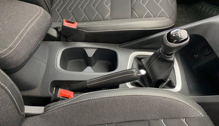 2024 Nissan MAGNITE XV PREMIUM, Petrol, Manual, 39,564 km, Gear Lever