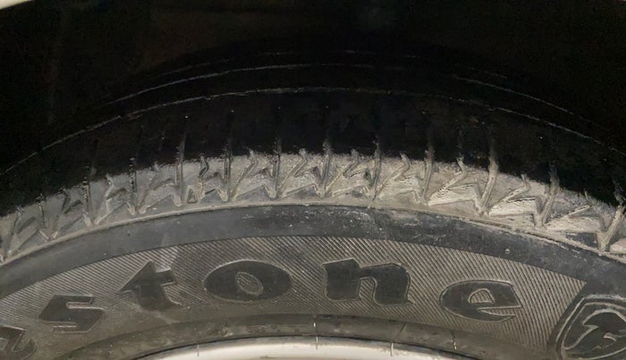 2015 Hyundai Grand i10 ASTA 1.2 KAPPA VTVT, Petrol, Manual, 77,615 km, Left Front Tyre Tread