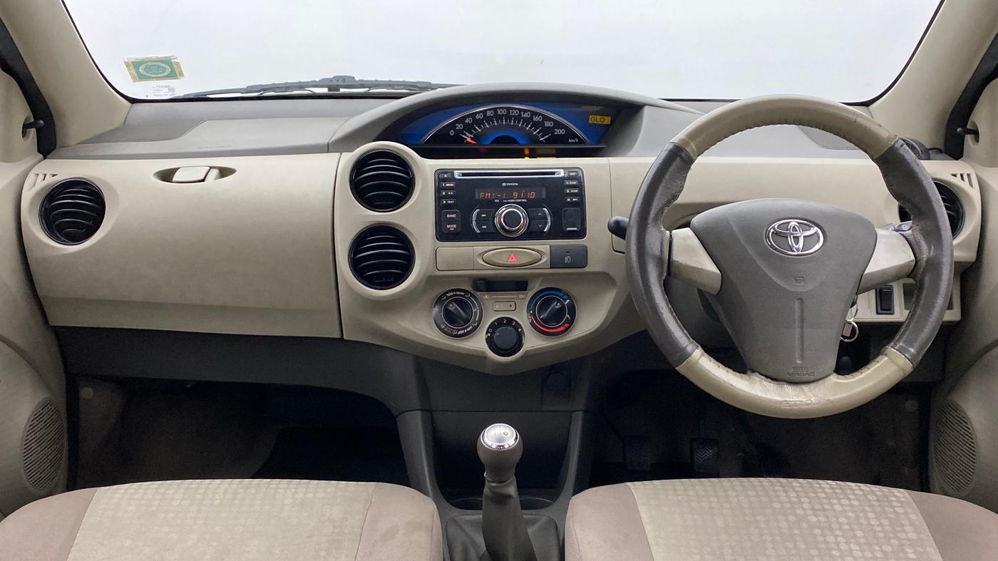 2013 Toyota Etios Liva G SP, Petrol, Manual, 65,960 km, Dashboard