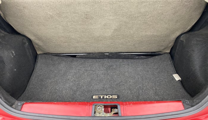 2013 Toyota Etios Liva G SP, Petrol, Manual, 65,960 km, Boot Inside