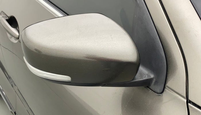 2019 Maruti Dzire VDI, Diesel, Manual, 89,272 km, Right rear-view mirror - Mirror motor not working