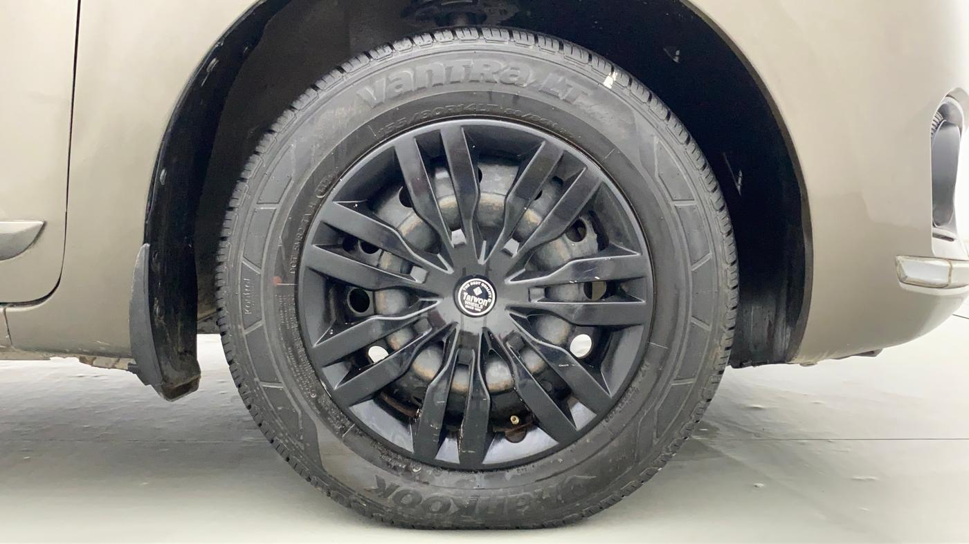 2019 Maruti Dzire VDI, Diesel, Manual, 89,272 km, Right Front Wheel