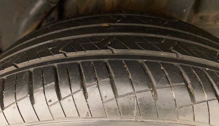 2020 Hyundai Verna SX 1.5 VTVT, Petrol, Manual, 7,622 km, Left Rear Tyre Tread