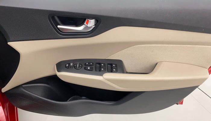 2020 Hyundai Verna SX 1.5 VTVT, Petrol, Manual, 7,622 km, Driver Side Door Panels Control