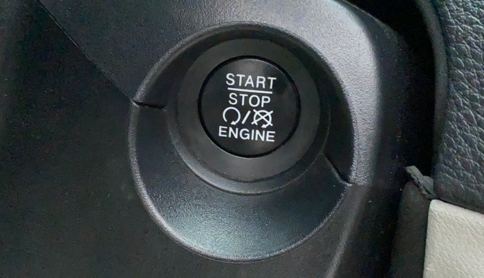 2020 Jeep Compass LIMITED PLUS DIESEL, Diesel, Manual, 29,181 km, Keyless Start/ Stop Button