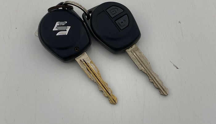 2018 Maruti Wagon R 1.0 VXI, CNG, Manual, 59,752 km, Key Close Up