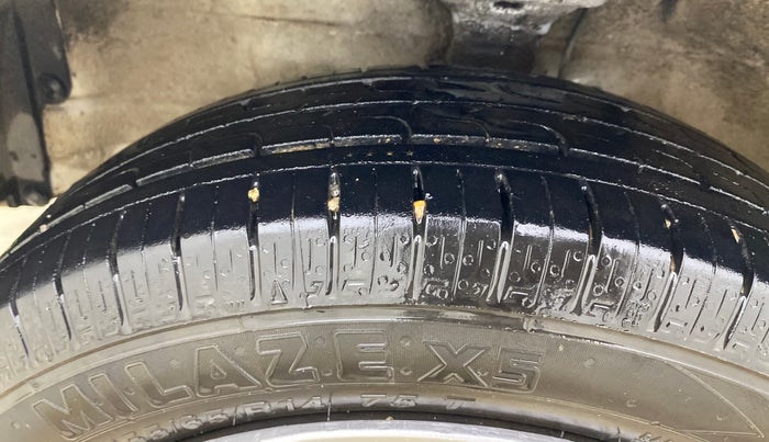 2018 Maruti Wagon R 1.0 VXI, CNG, Manual, 59,752 km, Left Front Tyre Tread