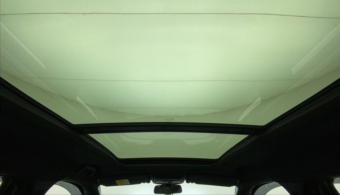 2022 Tata Safari XZA PLUS DARK EDITION, Diesel, Automatic, 36,986 km, Moonroof/ Sunroof
