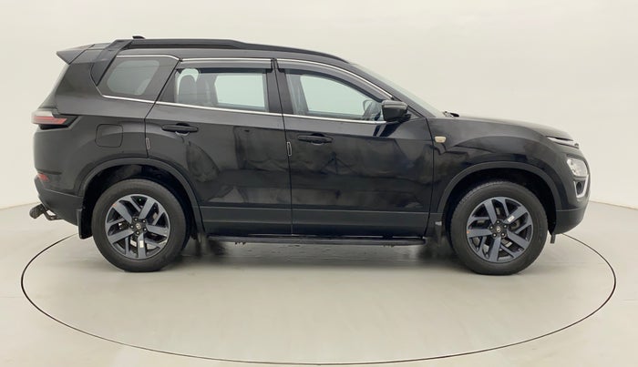 2022 Tata Safari XZA PLUS DARK EDITION, Diesel, Automatic, 36,986 km, Right Side View