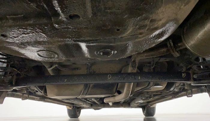 2014 Maruti Ciaz VDI, Diesel, Manual, 94,028 km, Rear Underbody