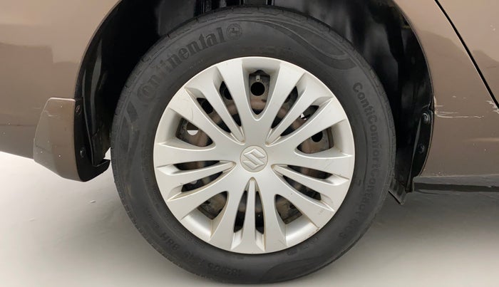2014 Maruti Ciaz VDI, Diesel, Manual, 94,028 km, Right Rear Wheel