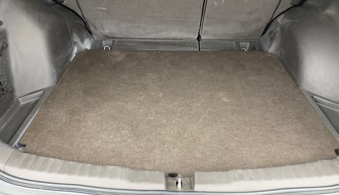 2014 Honda CRV 2.0L I-VTEC 2WD AT, Petrol, Automatic, 1,30,612 km, Boot Inside