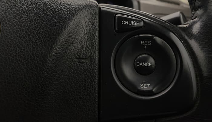 2014 Honda CRV 2.0L I-VTEC 2WD AT, Petrol, Automatic, 1,30,612 km, Adaptive Cruise Control