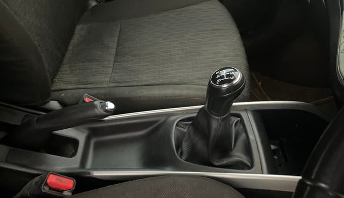 2016 Maruti Baleno ALPHA PETROL 1.2, Petrol, Manual, 77,553 km, Gear Lever