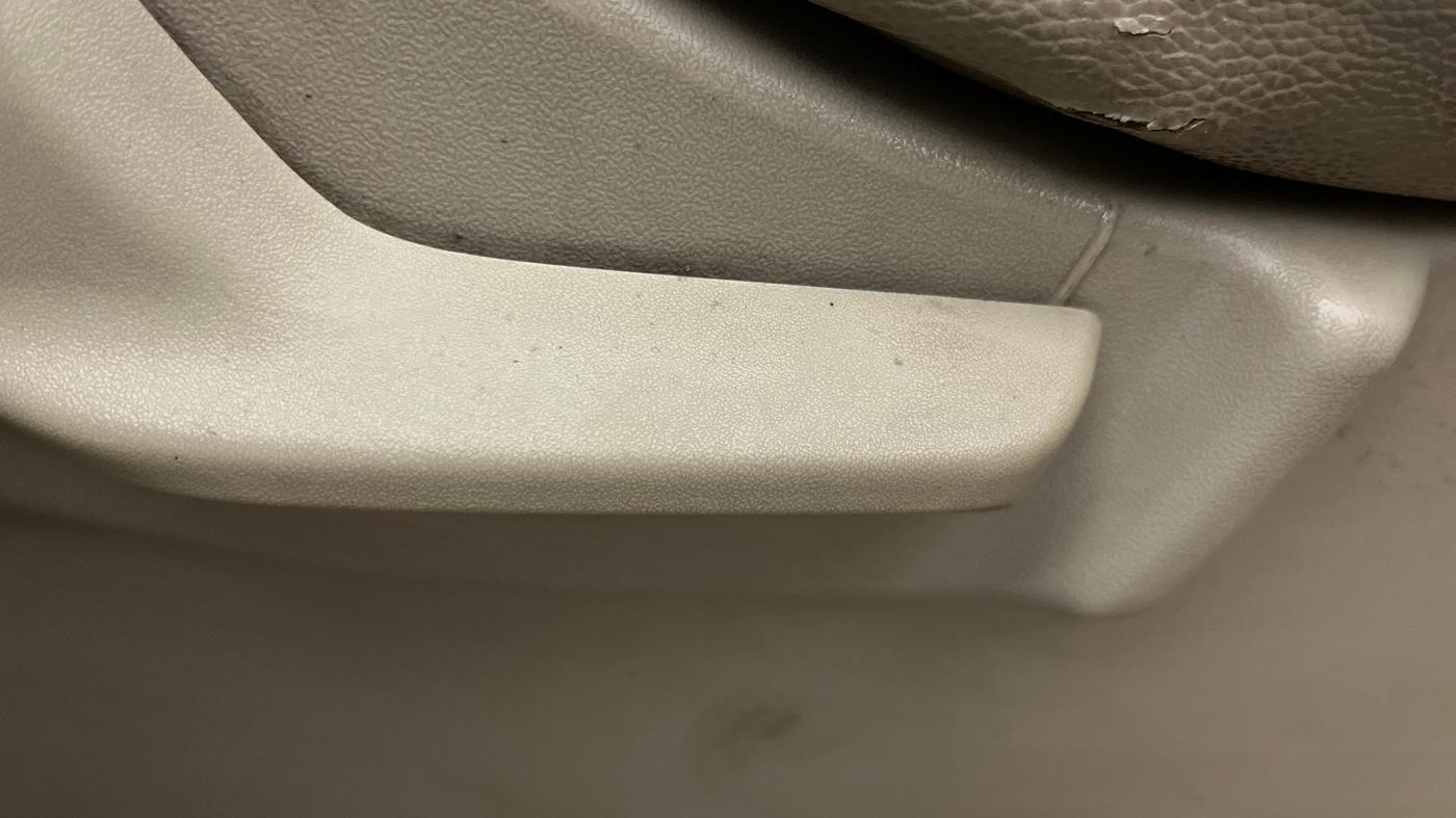 2019 Maruti Ertiga VXI SHVS, Petrol, Manual, 35,546 km, Driver Side Adjustment Panel