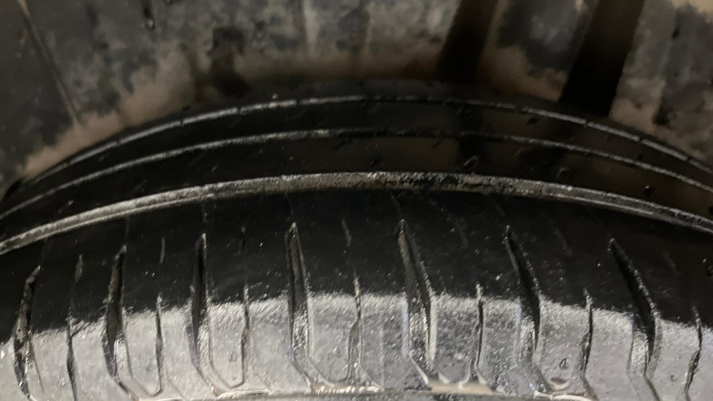 2019 Maruti Ertiga VXI SHVS, Petrol, Manual, 35,546 km, Left Rear Tyre Tread
