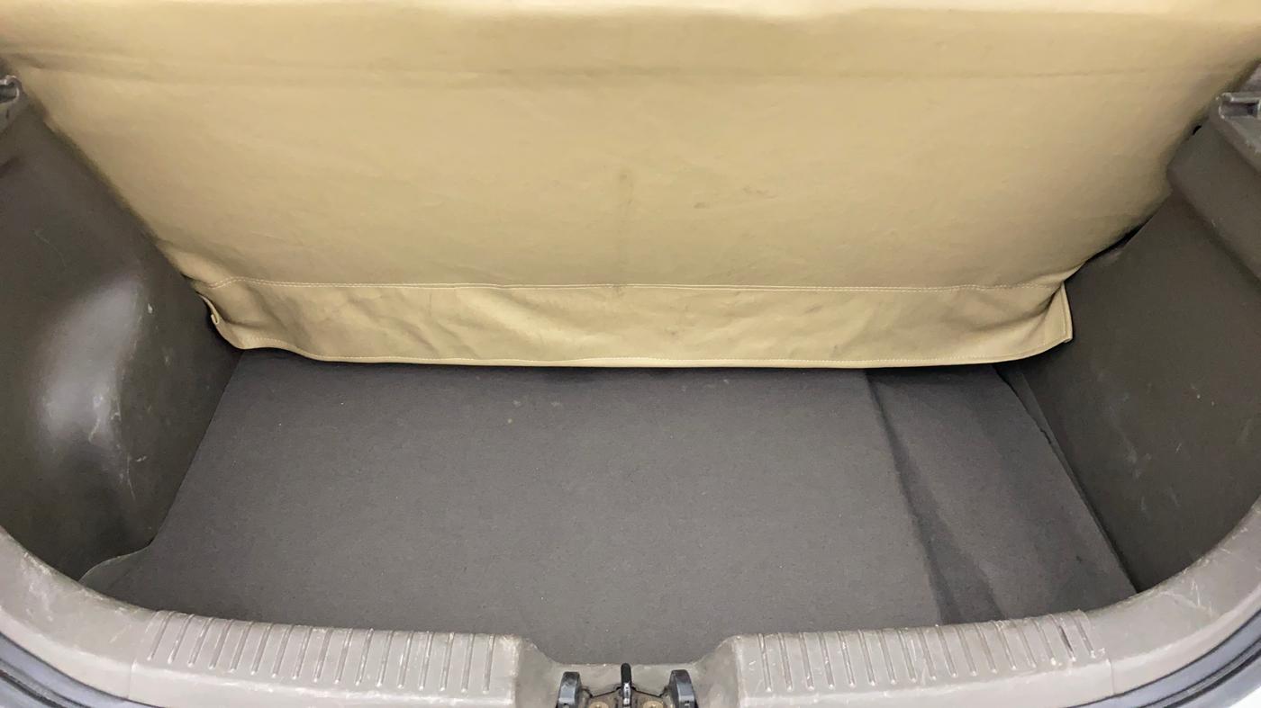 2012 Hyundai i10 MAGNA 1.2 KAPPA2, Petrol, Manual, 66,996 km, Boot Inside