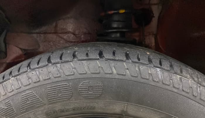 2015 Maruti Alto K10 VXI AMT, Petrol, Automatic, 26,928 km, Left Front Tyre Tread