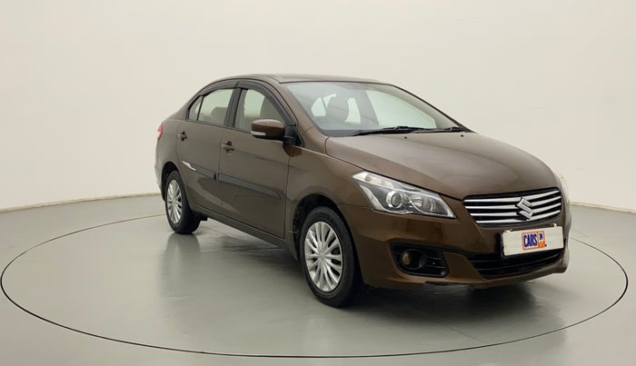 2015 Maruti Ciaz VXI+, Petrol, Manual, 49,434 km, Right Front Diagonal