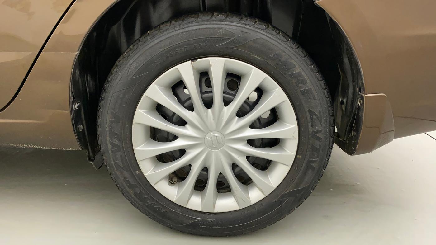 2015 Maruti Ciaz VXI+, Petrol, Manual, 49,434 km, Left Rear Wheel