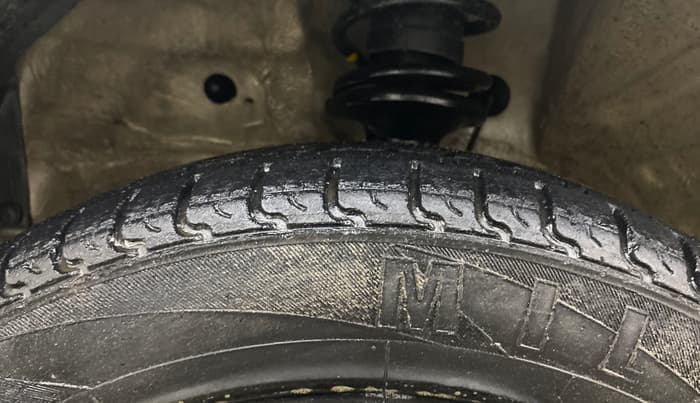 2018 Maruti Wagon R 1.0 VXI, Petrol, Manual, 62,246 km, Left Front Tyre Tread