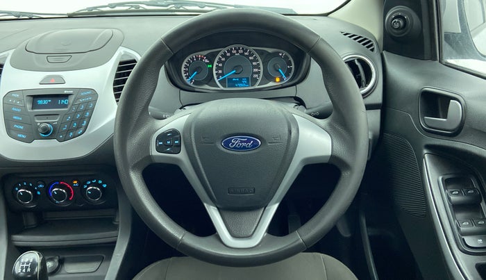 2016 Ford New Figo 1.2 TREND, Petrol, Manual, 47,402 km, Steering Wheel Close Up