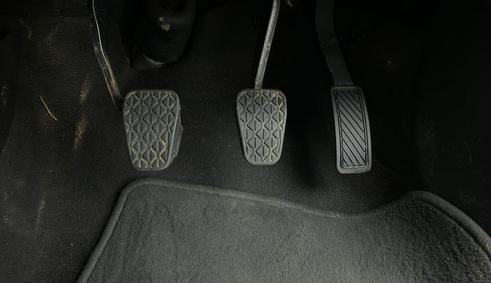 2016 Ford New Figo 1.2 TREND, Petrol, Manual, 47,402 km, Pedals